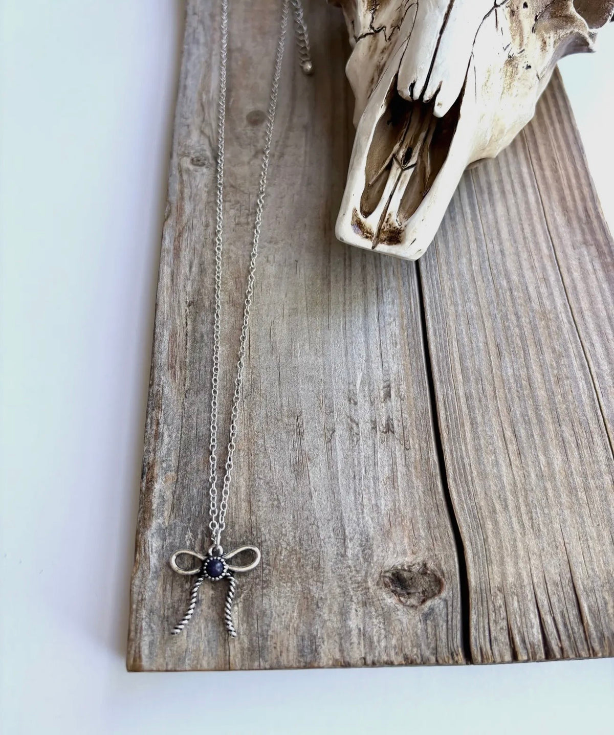Western Bow Necklace - Black