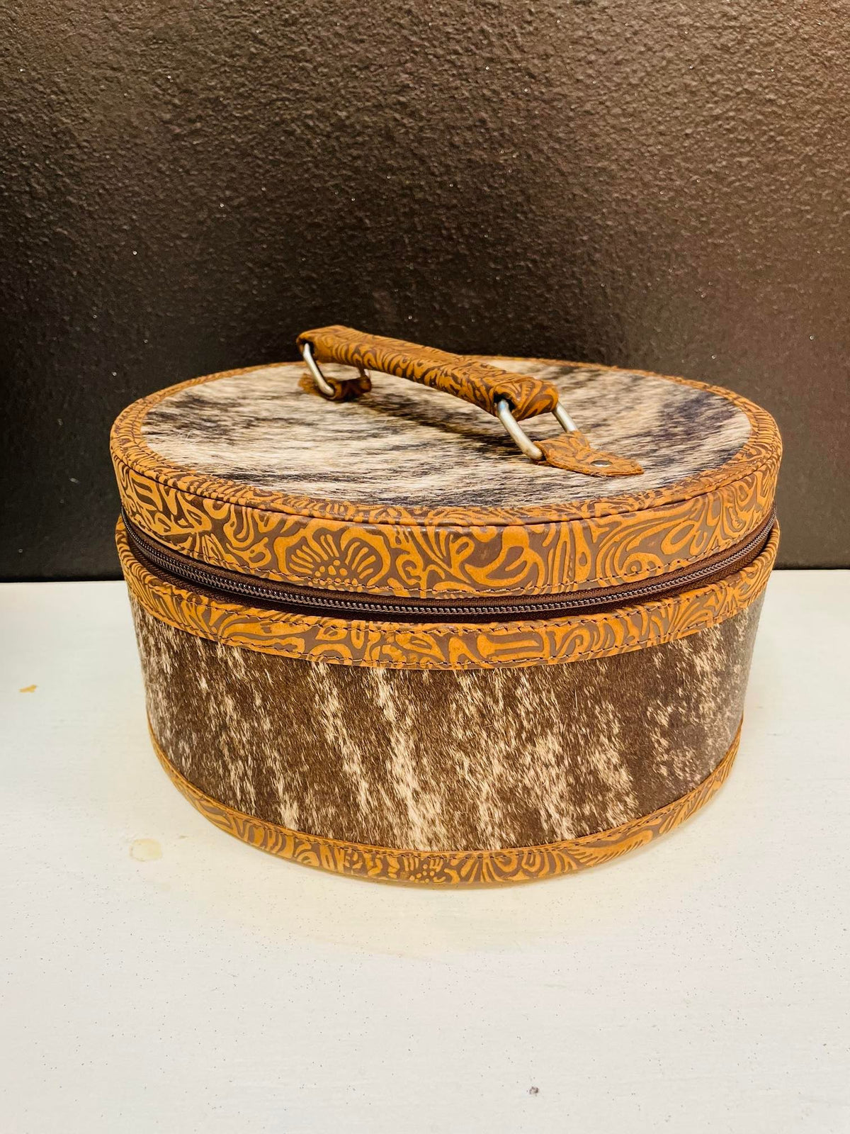 JAXNHULL Cowhide Round Jewelry Organizer - Multiple Designs