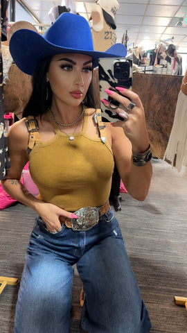 Rodeo Days Buckle Top