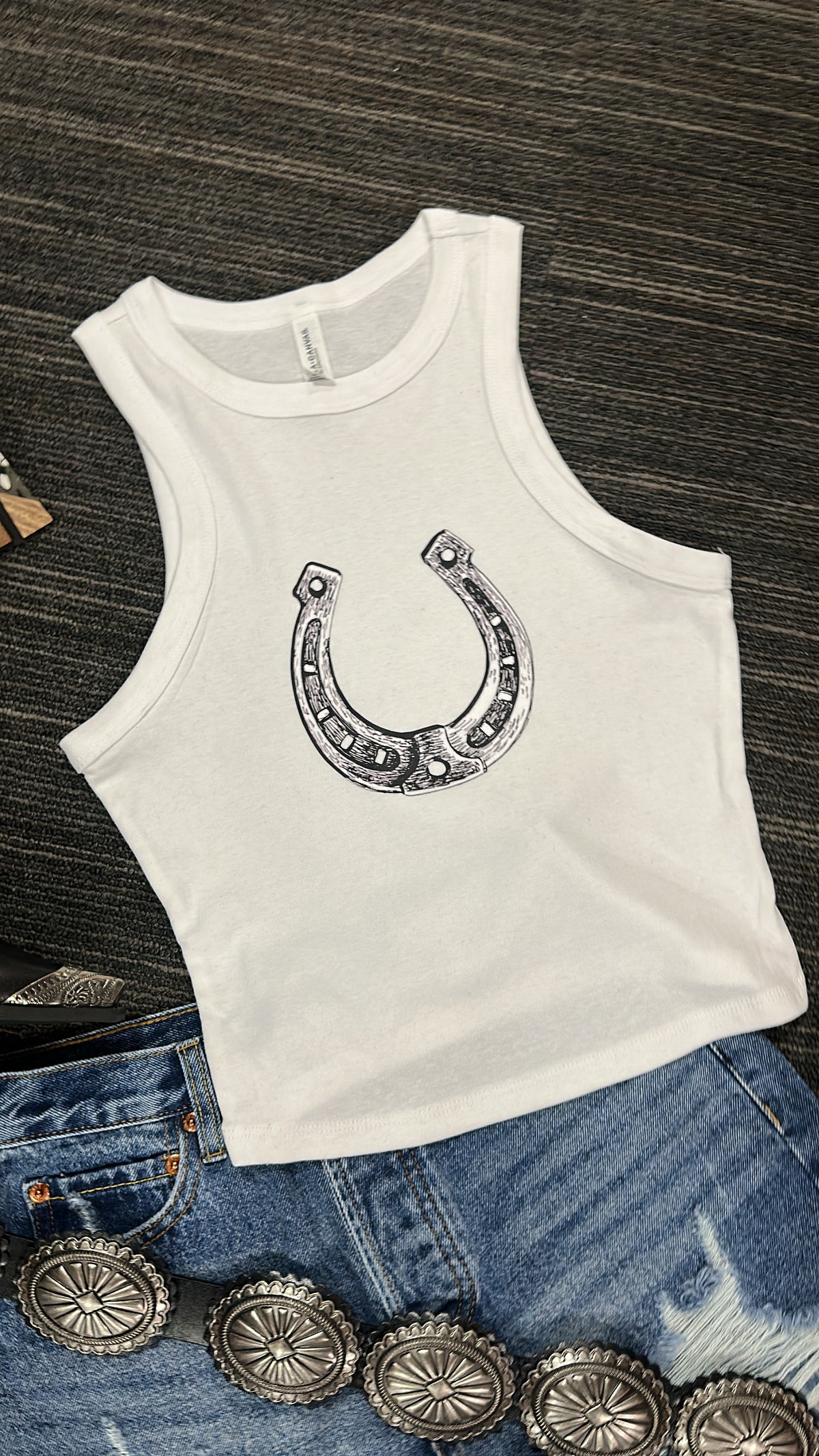 HorseShoe Tank