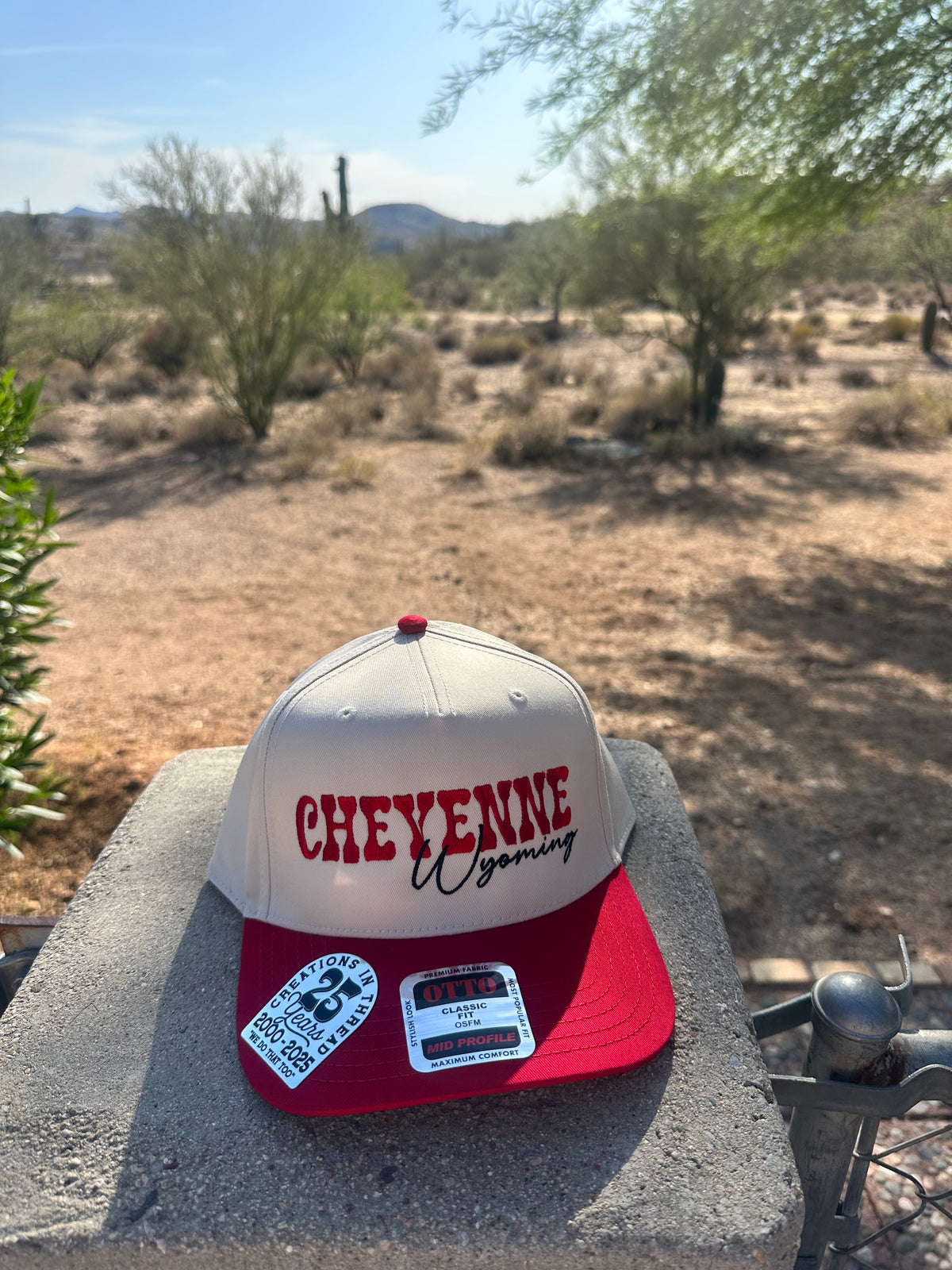 Cheyenne Hat - Red/Black
