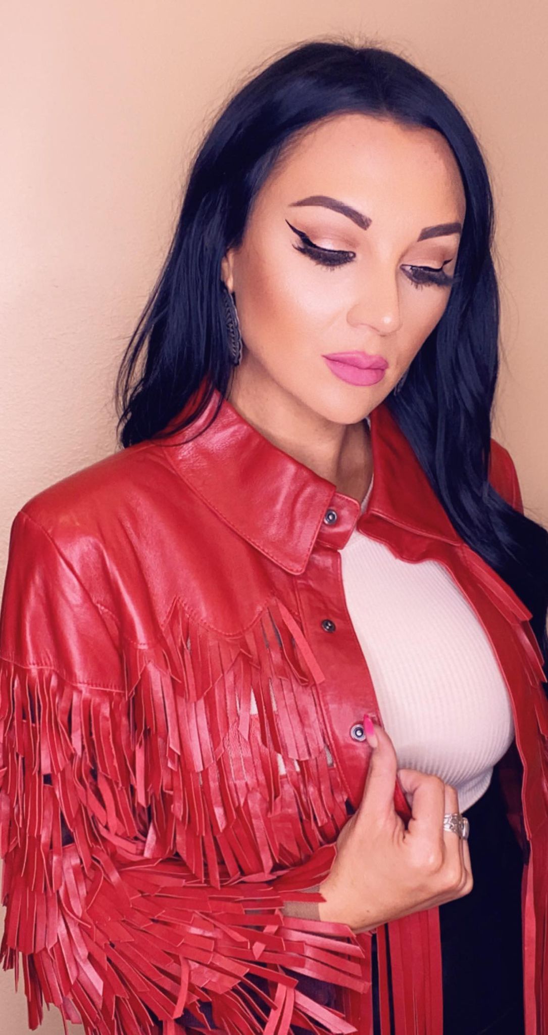Jaxnhull Showstopper - Red Fringe