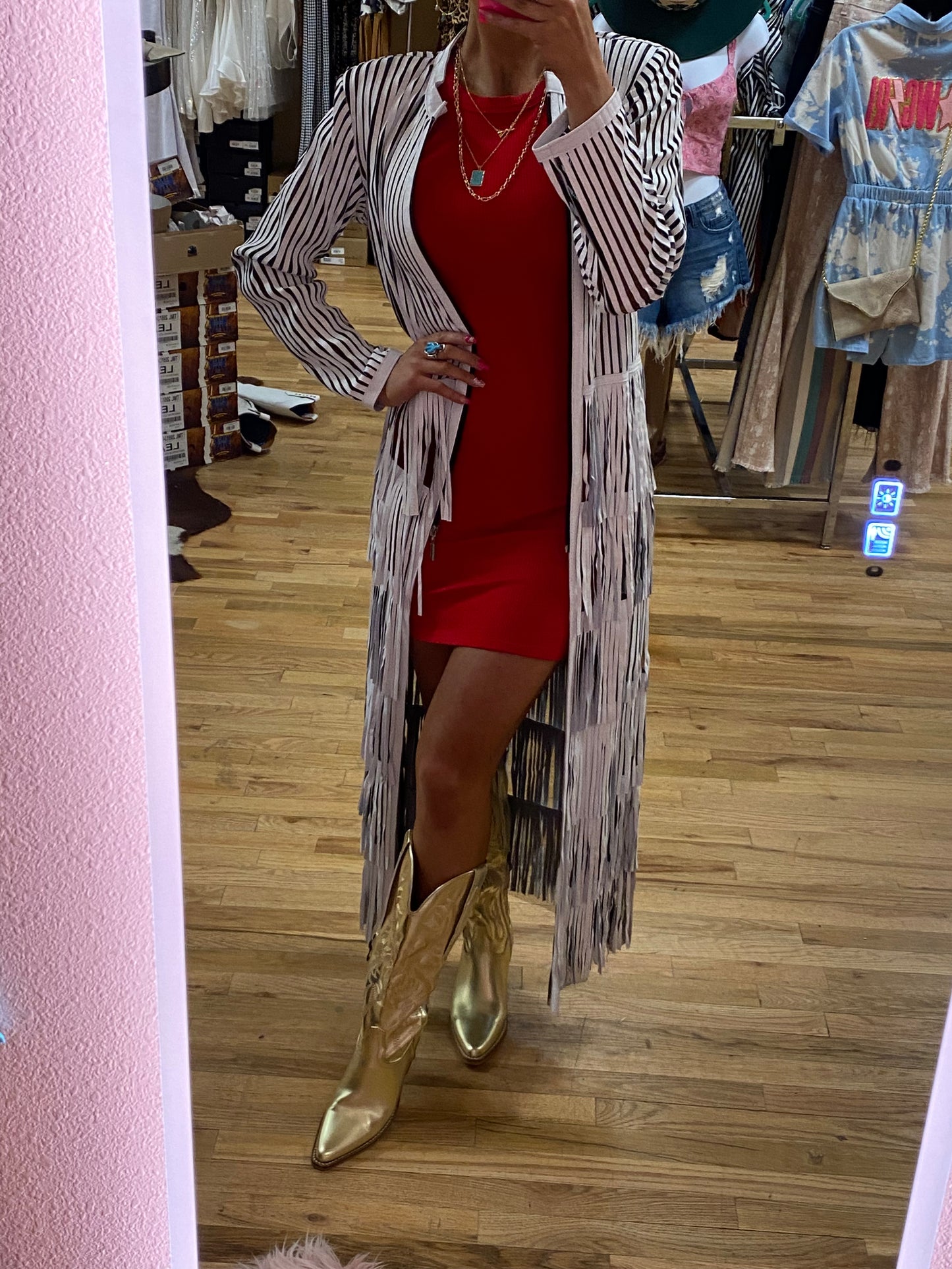 Jaxnhull Rodeo Queen - White